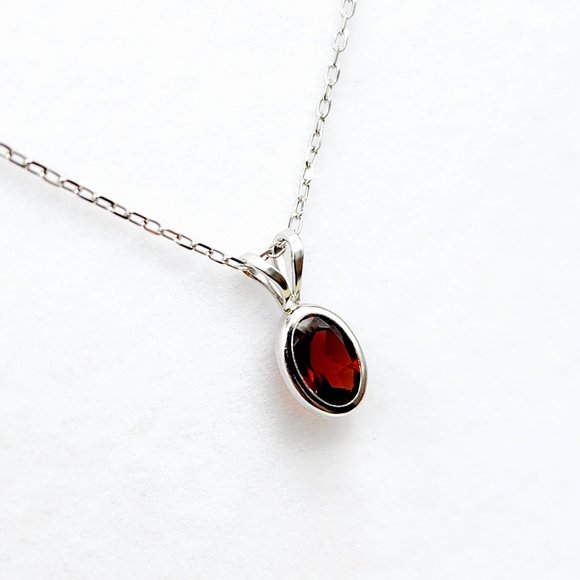 14K White Gold Garnet 7x5mm Pendant - Picture 2 of 10